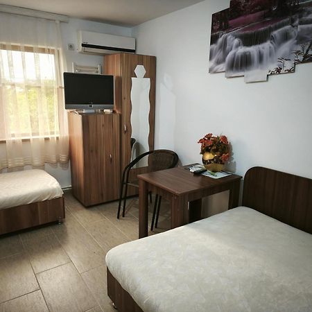 Vila Marius-Camere De Inchiriat Eforie Nord Exterior foto